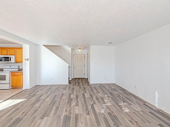 4th image of 6128 Picture Rock Pl NW