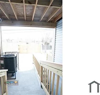3 bed, $1,900 — Photo 4