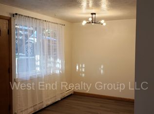 352 W 5th St, Loveland, CO 80537