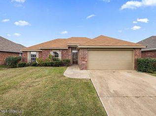 407 Cedar Trce, Pearl, MS 39208