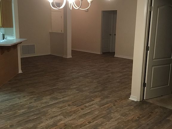 Dining Rm-Living Rm-MB Door