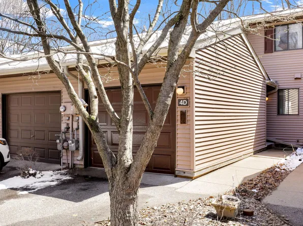 4D Ridge Rd #D, Circle Pines, MN 55014