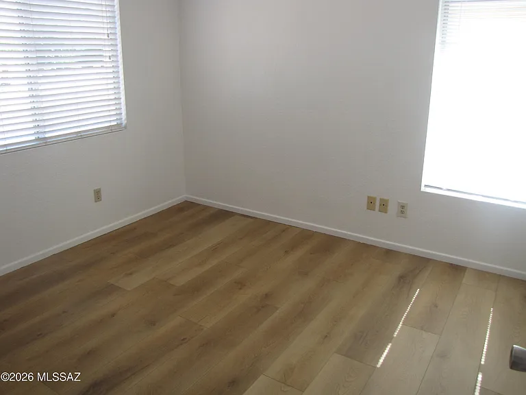 9946 E Leila Dr — Photo 16