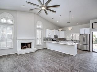 219 E Caroline Ln, Tempe, AZ 85284