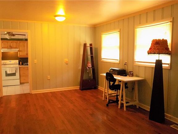 3rd image of 2520 Lullington Dr
