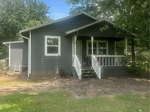 3100 Beech Dr, Van Buren, AR 72956
