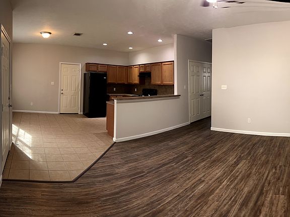 4th image of 21439A W Wallis Dr #A