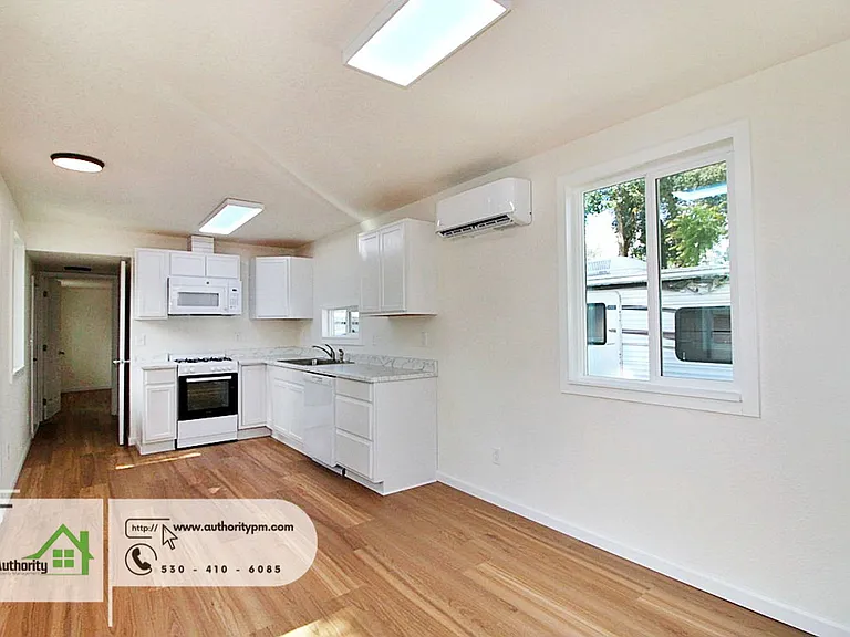 18798 Thomas Rd — Photo 4
