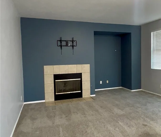 27903 Crescent Ct — Photo 6