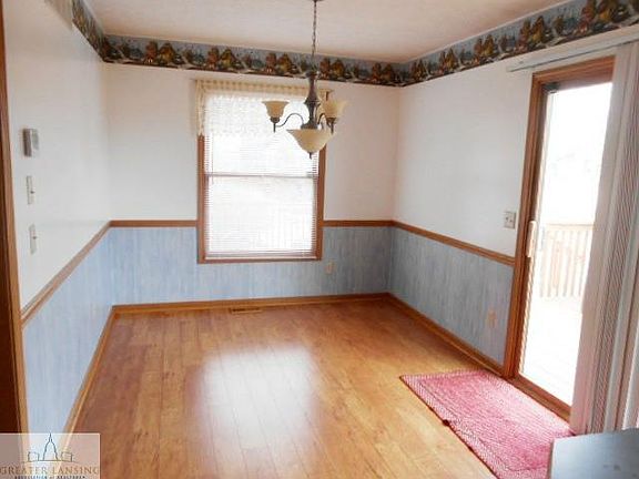 5th image of 1562 Catalina Dr