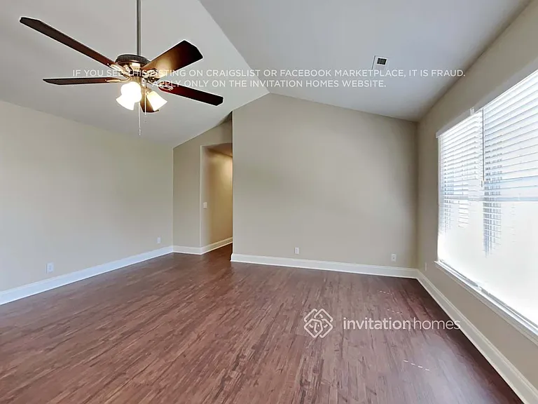 204 Tarrington Dr — Photo 7