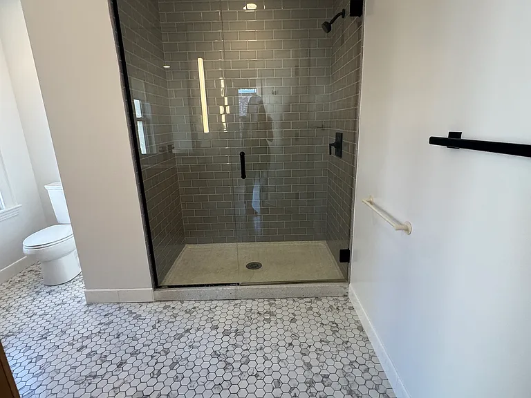 87 Gardner St — Photo 19