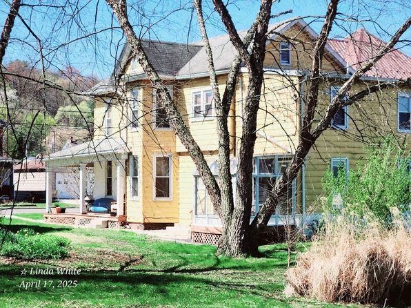819 Mount Vernon Ave, Huntingdon, PA 16652