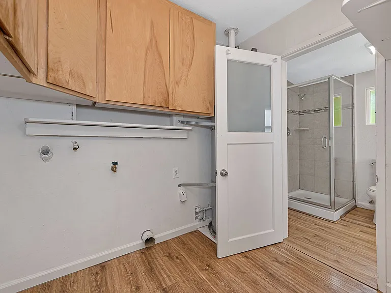 3210 Manzanita Ln — Photo 14