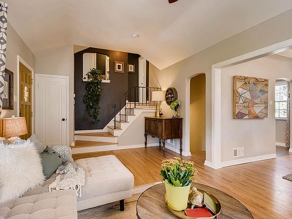 5th image of 645 Martindale Dr