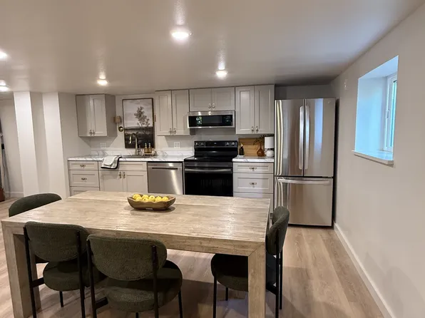 3829 Waha Rd #1, Kalaheo, HI 96741