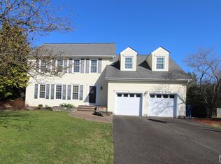 39 Franklin Dr, Plainsboro, NJ 08536