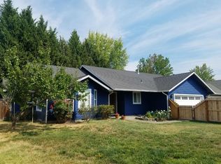 2711 Esther Ln, Grants Pass, OR 97527