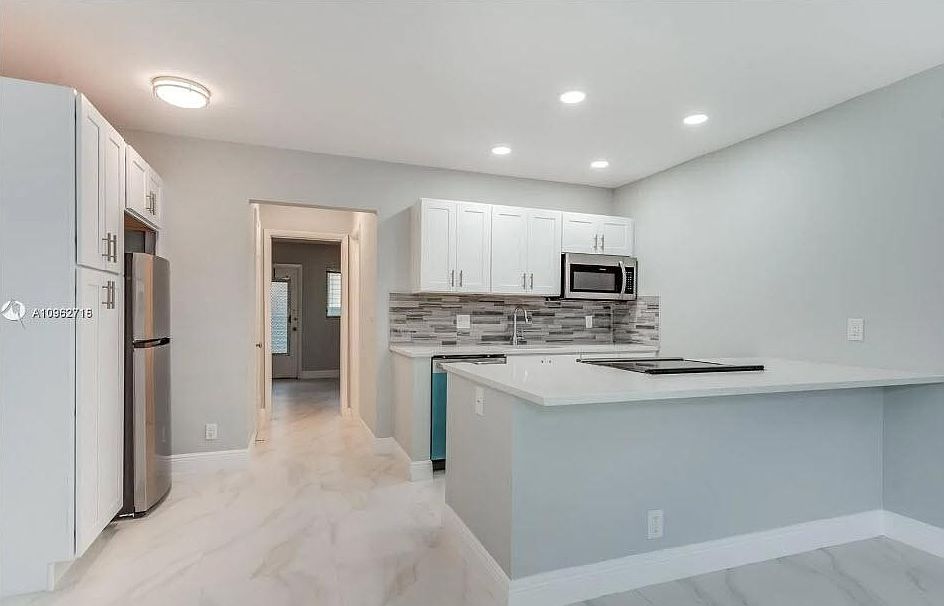 1st image of 2020 NE 51st Ct APT 109