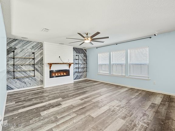 2nd image of 7525 SUNNYDALE Lane