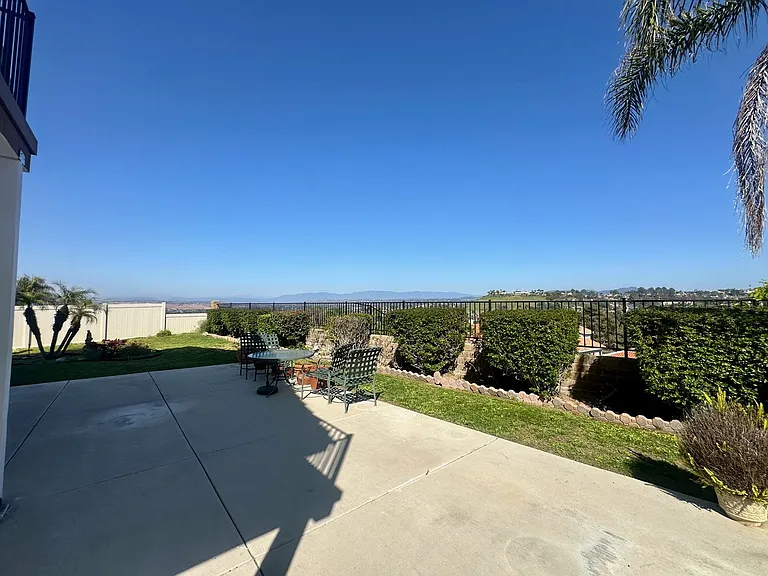 5155 Avenida De La Plata — Photo 6