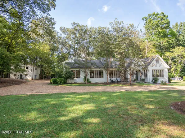 524 Greensboro St, Starkville, MS 39759