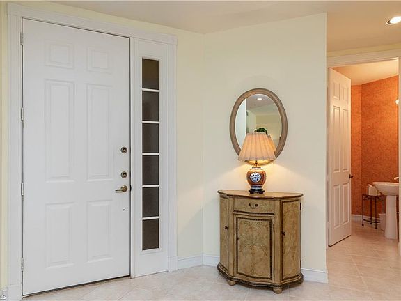 4th image of 1875 Les Chateaux Blvd #7-202