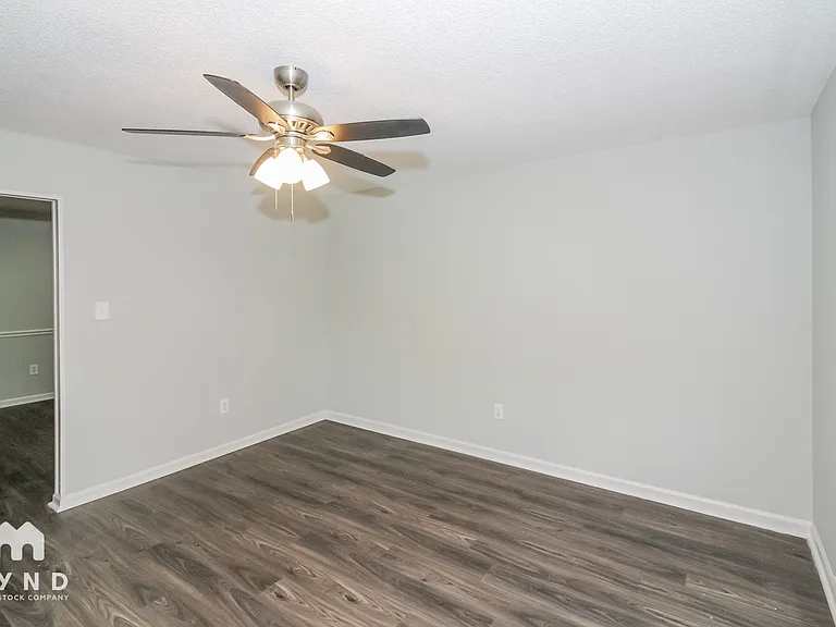 1783 Coral Hills Dr — Photo 12