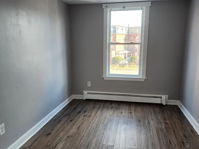 16 Prescott St #1 — Photo 11
