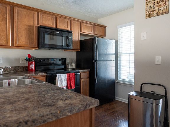 5th image of 1306 Tweedle Ct