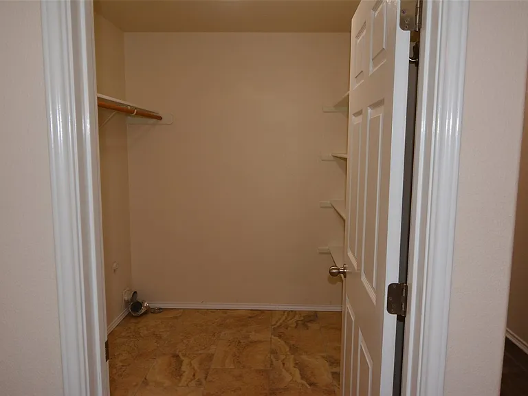 1303 Horseshoe Ranch Dr — Photo 10