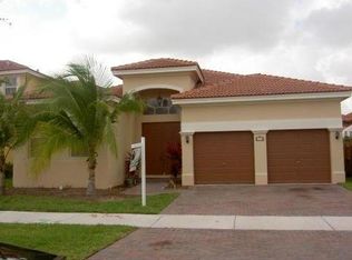 8865 SW 178th Ter, Palmetto Bay, FL 33157