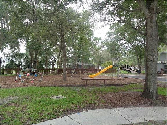 3rd image of 7013 Waterside Dr #1