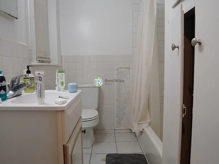 77 Brighton Ave #2 — Photo 10