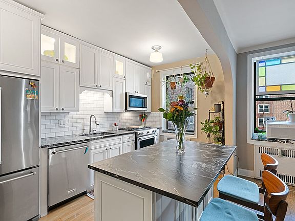 3rd image of 35-06 88th St APT 5D
