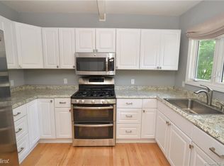 39 Short Beach Rd #2D, East Haven, CT 06512