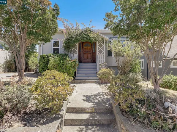 725 Edwards St, Crockett, CA 94525