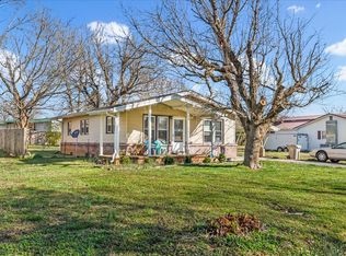 112 Shasteen St, Estill Springs, TN 37330