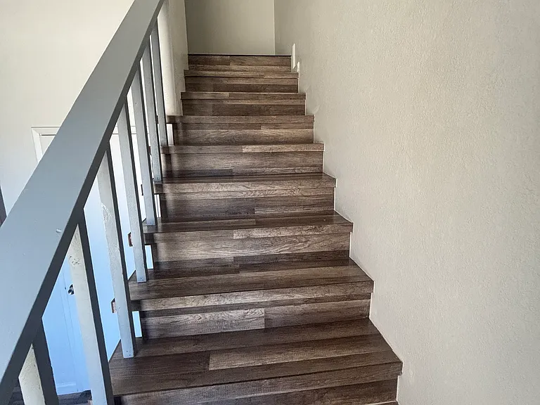 50 N 19th Ave #C — Photo 4