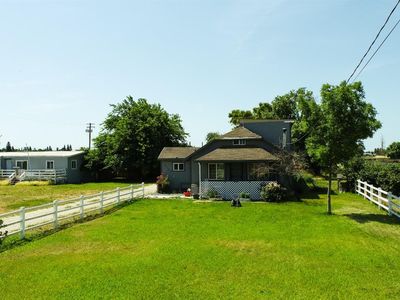 10140 Twin Cities Rd, Galt, CA, 95632