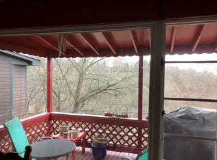 2715 Mount Royal Rd, Pittsburgh, PA 15217