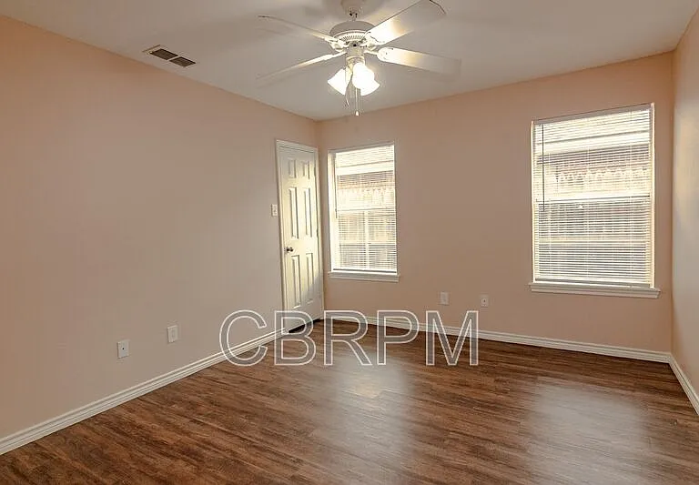 505 N Chicago Ave #B — Photo 9