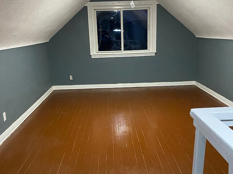 2475 Triplett Blvd — Photo 14