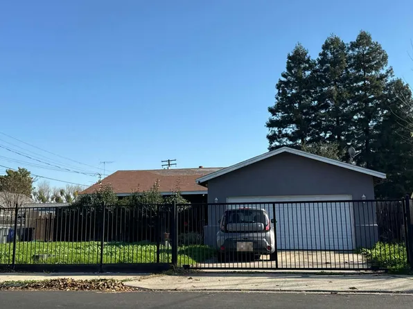 1212 El Vecino Ave, Modesto, CA 95350
