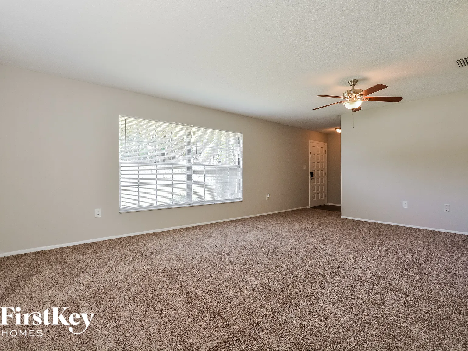 2 bed, 2.0 bath, 1400 sqft, $2,180 — Photo 2