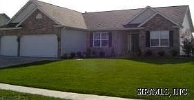 1st image of 2440 Calico Ln