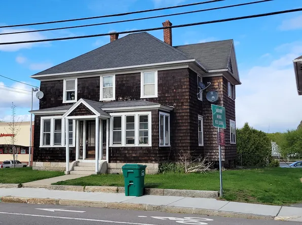 315 N Main St, Uxbridge, MA 01569