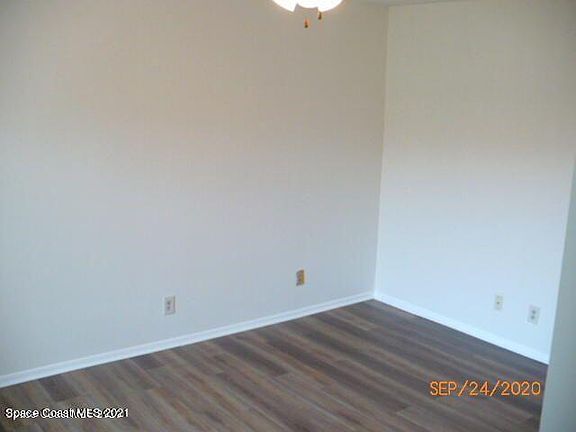 5th image of 3265 Sand Ct