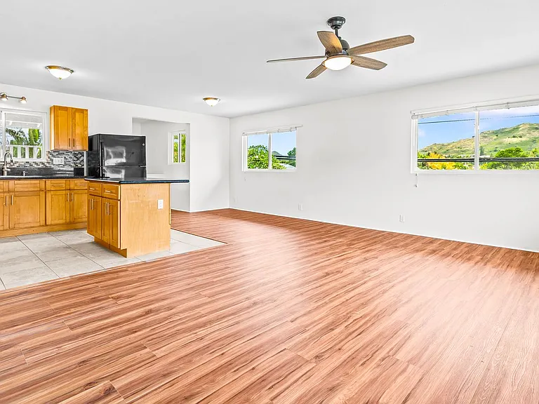 630 Wanaao Rd — Photo 16