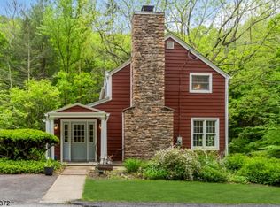 129 Stephensburg Rd, Port Murray, NJ 07865